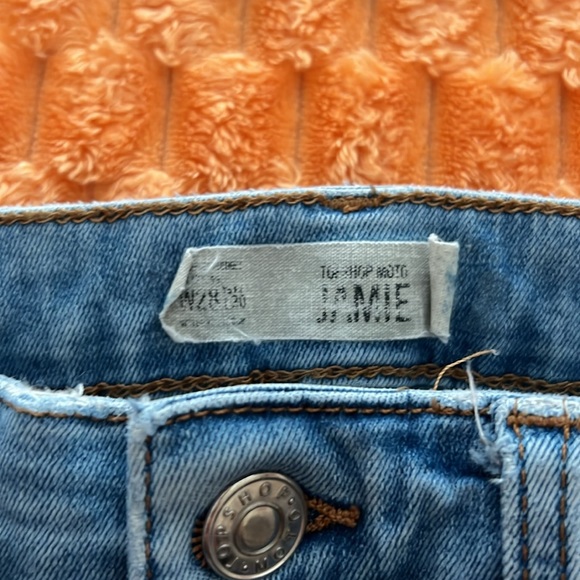 Top shop Jamie Jeans, Size 28 - Picture 2 of 3